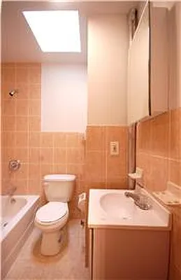 Rented by Real Estate Investors Group LLC | media 22