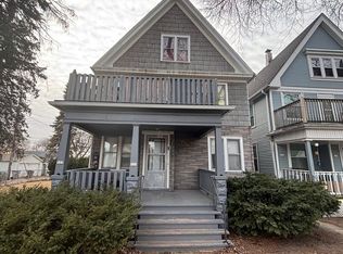 525 N 40th St #4C9038955, Milwaukee, WI 53208