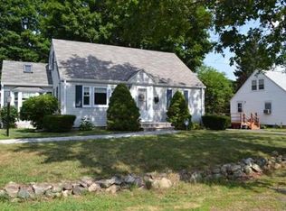 11 Fales Ave, Norwood, MA 02062