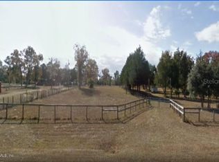 11360 SE 30th St, Morriston, FL 32668