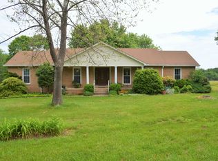 5675 Old Farm Ln, Manassas, VA 20109