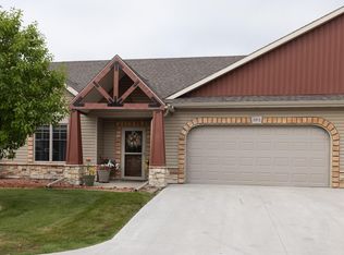 520 19th Ave W UNIT B, West Fargo, ND 58078