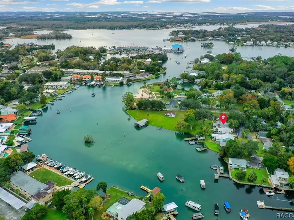126 NE 2nd St, Crystal River, FL 34429