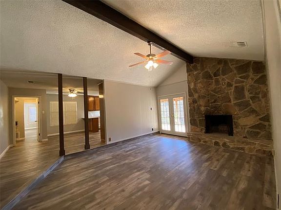 3rd image of 2202 Boca Vista Ct