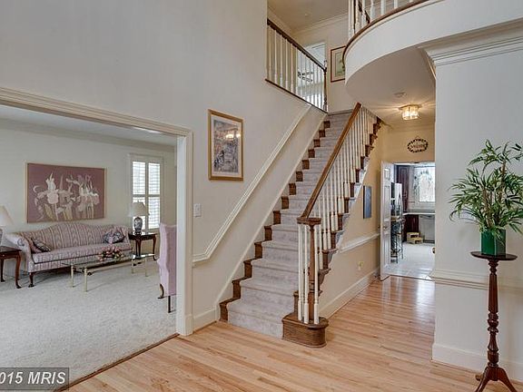 4th image of 8121 Haddington Ct