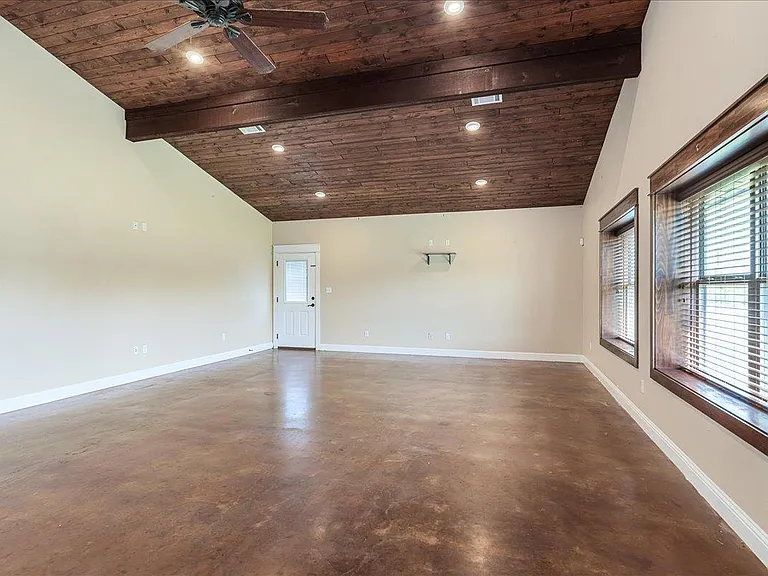300 County Road 407 — Photo 7