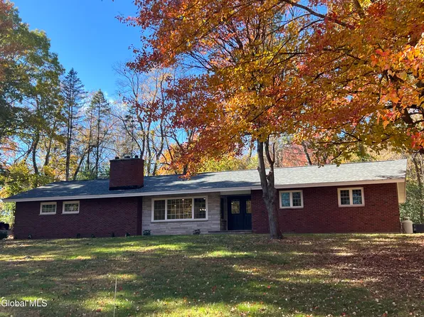 5 Zeph Street, Wynantskill, NY 12198