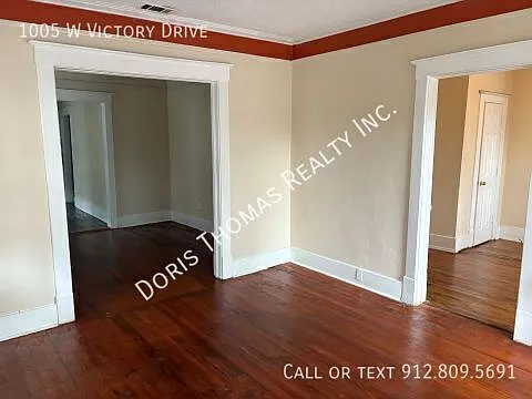 1005 W Victory Dr — Photo 3