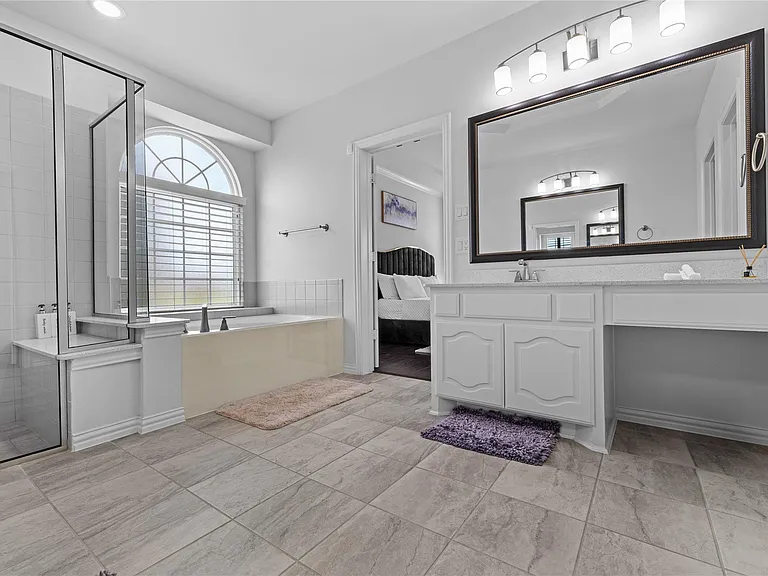 2305 Hickey Dr — Photo 22