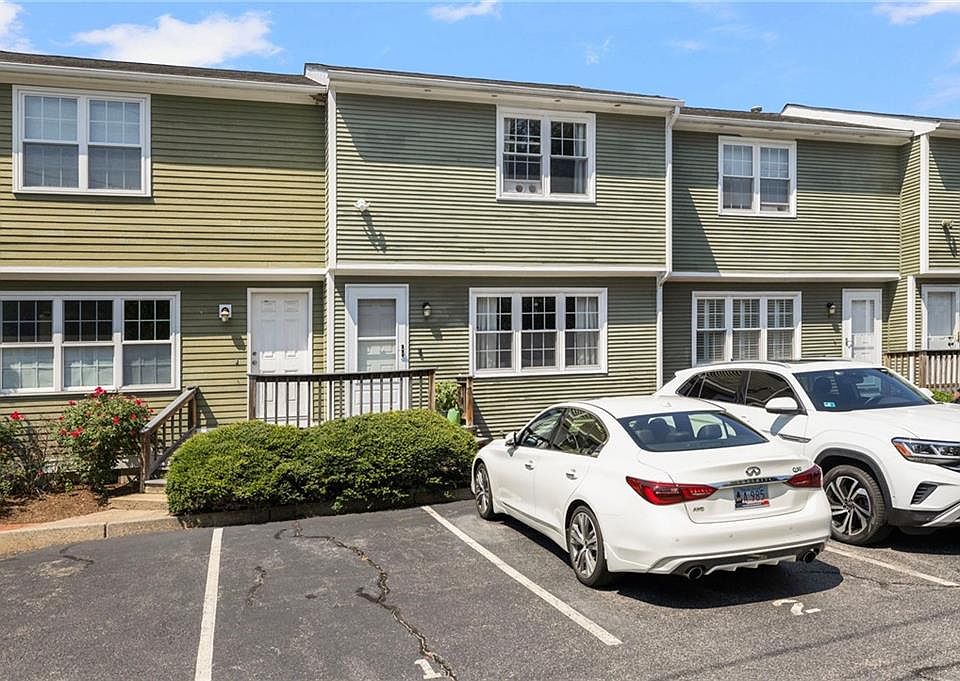 1st image of 5804 Post Rd APT 2