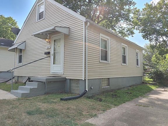 2nd image of 157 N Decker Ave