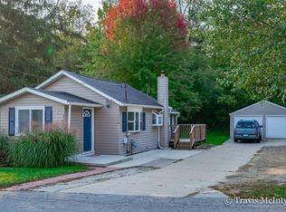 310 Bertha St NW, Comstock Park, MI 49321