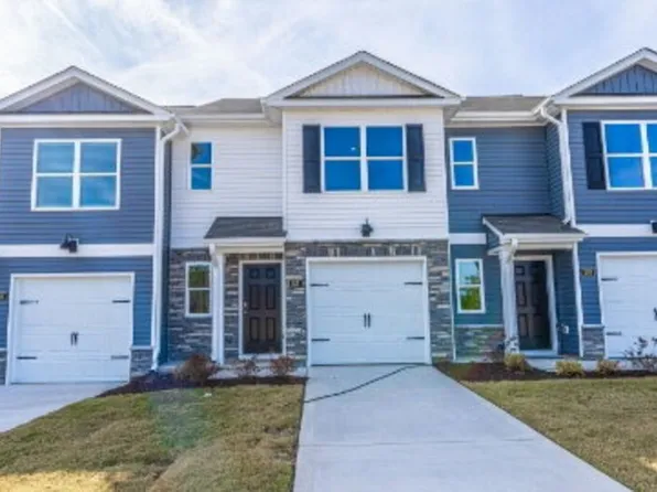 205 Maddox Dr, Aberdeen, NC 28315