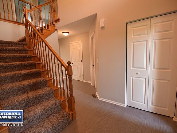 2nd image of 670 Briar Dr