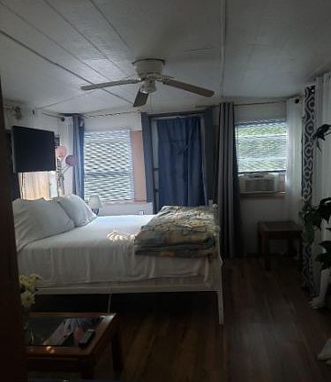 5th image of 5404 Yuma Ln