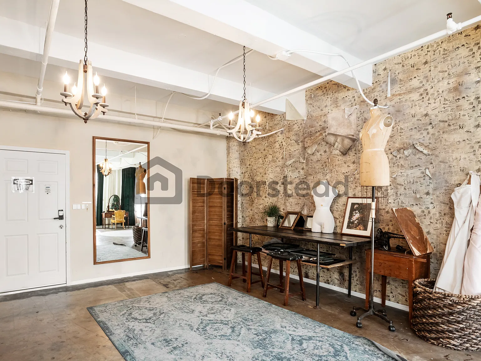 1 bed, 1.0 bath, 2857 sqft, $4,340 — Photo 3