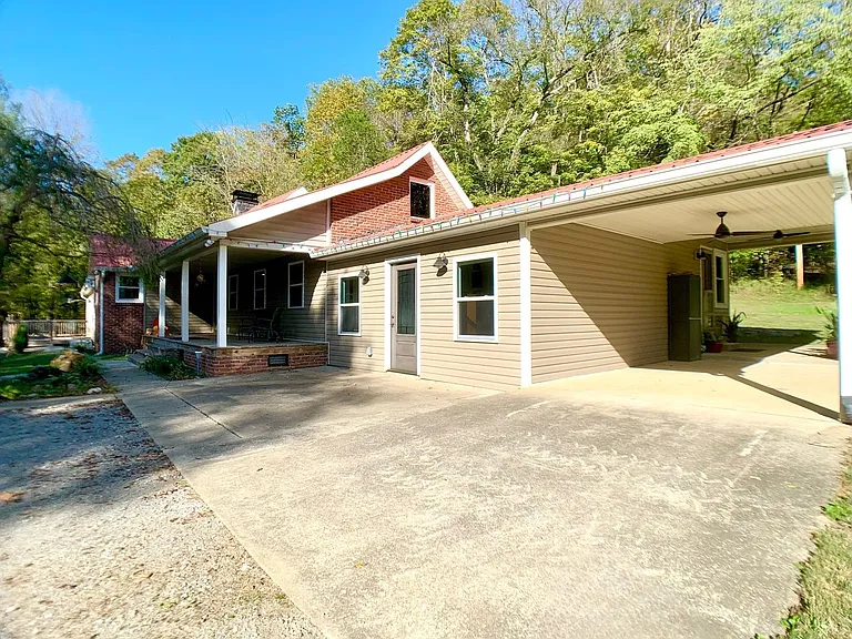 3979 Lem Davis Rd — Photo 9
