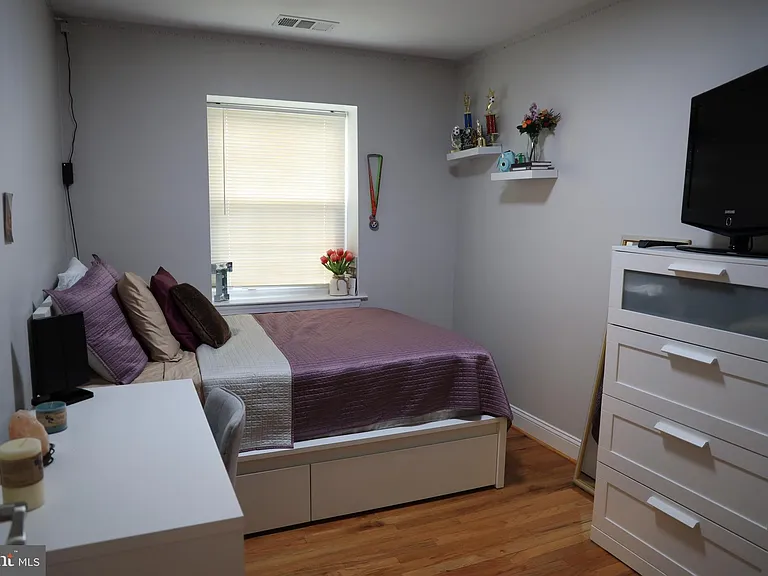 123 Cameron St — Photo 31