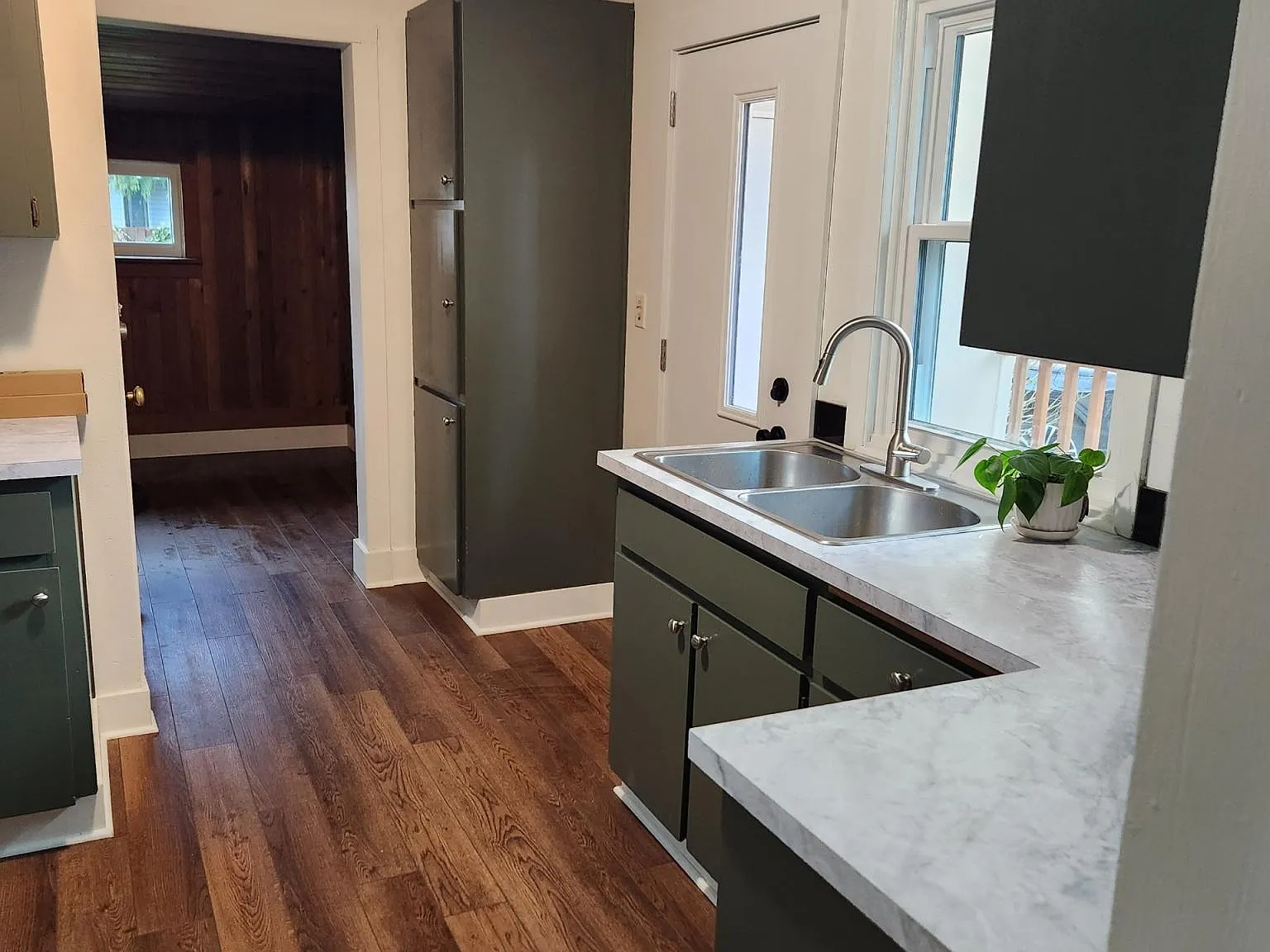 3 bed, 1438 sqft, $2,800 — Photo 4