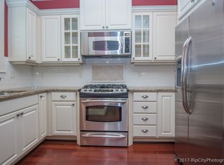 656 SW Foresta Ter, Portland, OR 97225