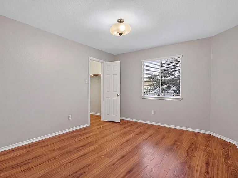 7021 Gentle Oak Dr — Photo 23
