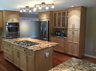 10526 Interlaaken Dr SW, Lakewood, WA 98498