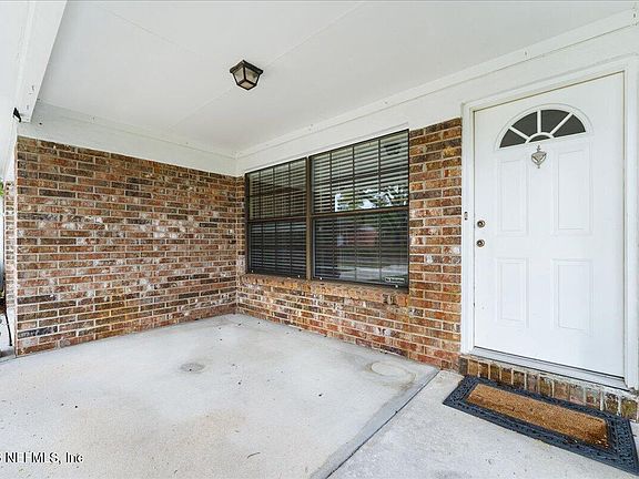 3rd image of 3815 MANDARIN WOODS Drive S