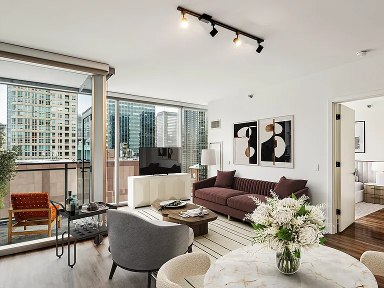 345 N La Salle Dr #4301 — Photo 6