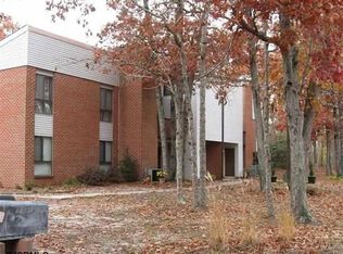 31 Siegtown Rd APT 9D, Cape May Court House, NJ 08210