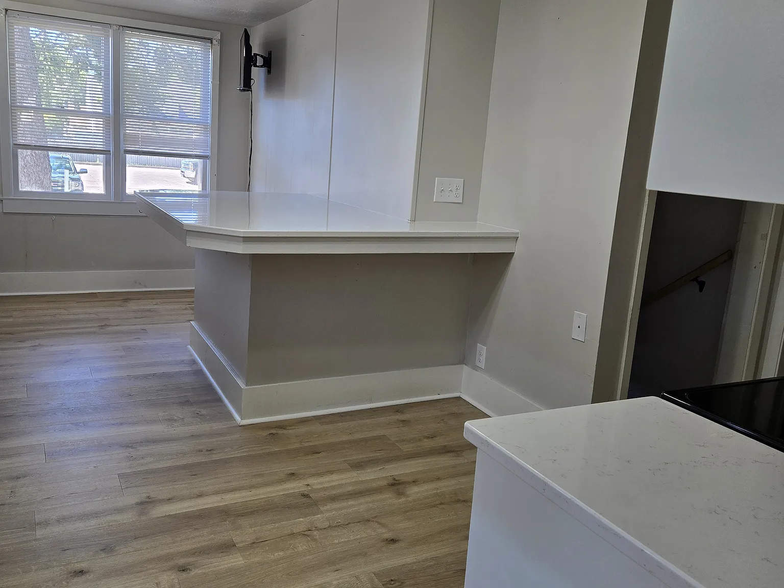 3 bed, 1348 sqft, $1,800 — Photo 4