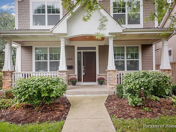 2nd image of 683 Kenilworth Ave