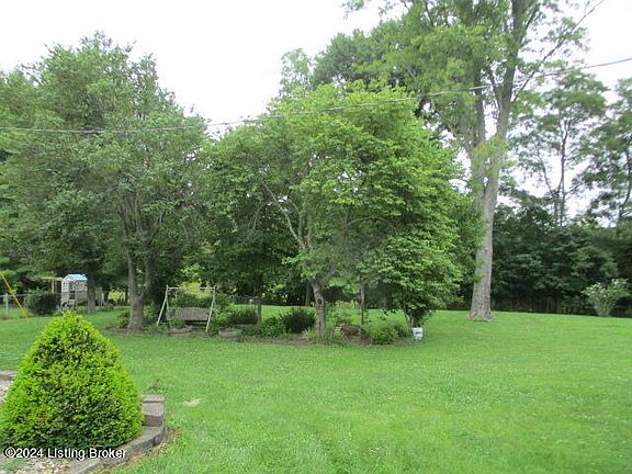 5th image of 480 Nat Rogers Rd
