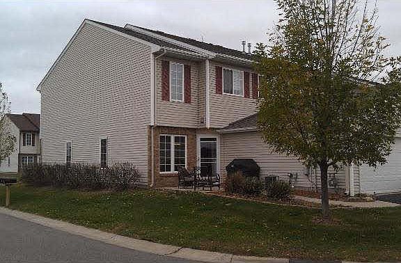 5th image of 282 E Orchard Street