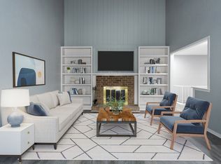 586 NW Valleybrook Rd #1, Blue Springs, MO 64014