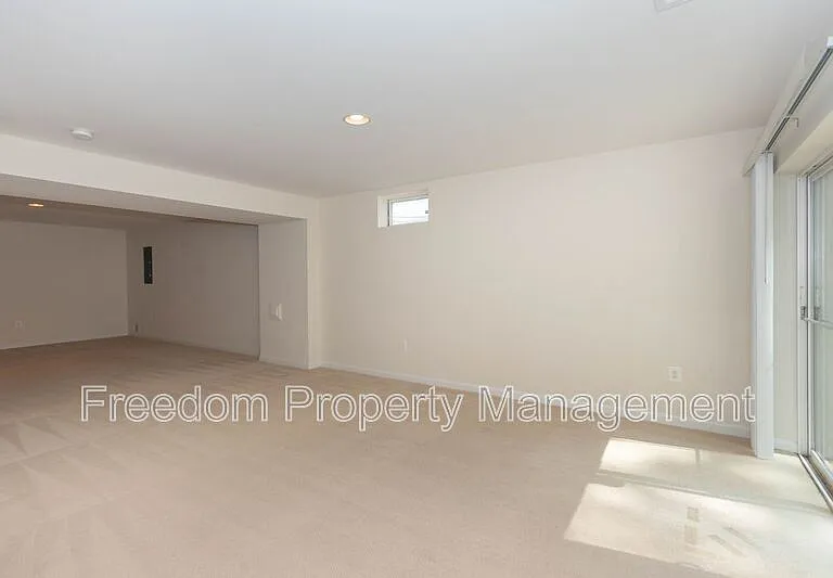 4100 Presidential Hill Loop — Photo 38