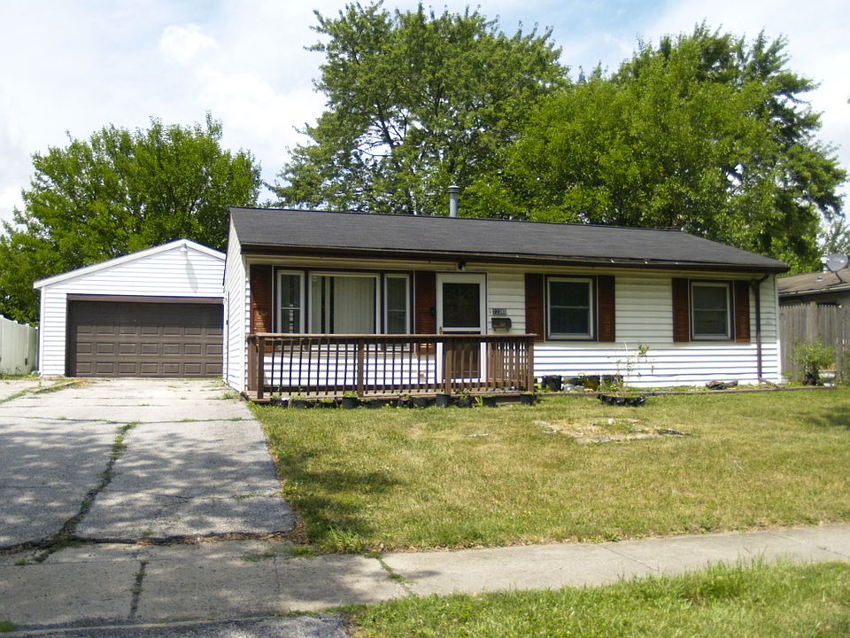 1st image of 22340 Chappel Ave