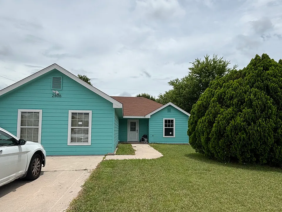2606 Savage Dr