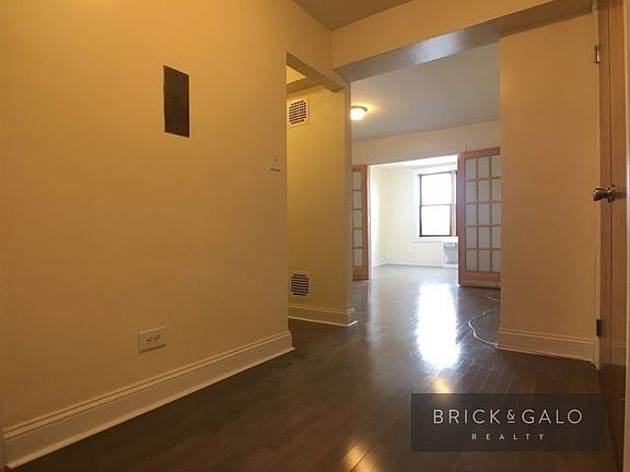 2nd image of 985 Ocean Ave APT 6E