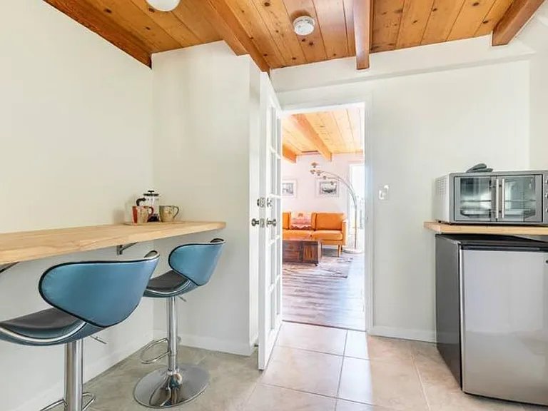 1014 Venus Way #A — Photo 7