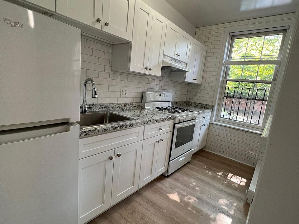 1st image of 330 S 4th St #1A