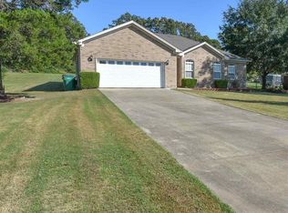 1441 Oak Shadows Dr, Sherwood, AR 72120