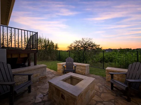 904 View Dr, Georgetown, TX 78628