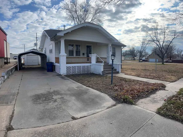 212 S High St #220, Eureka, KS 67045