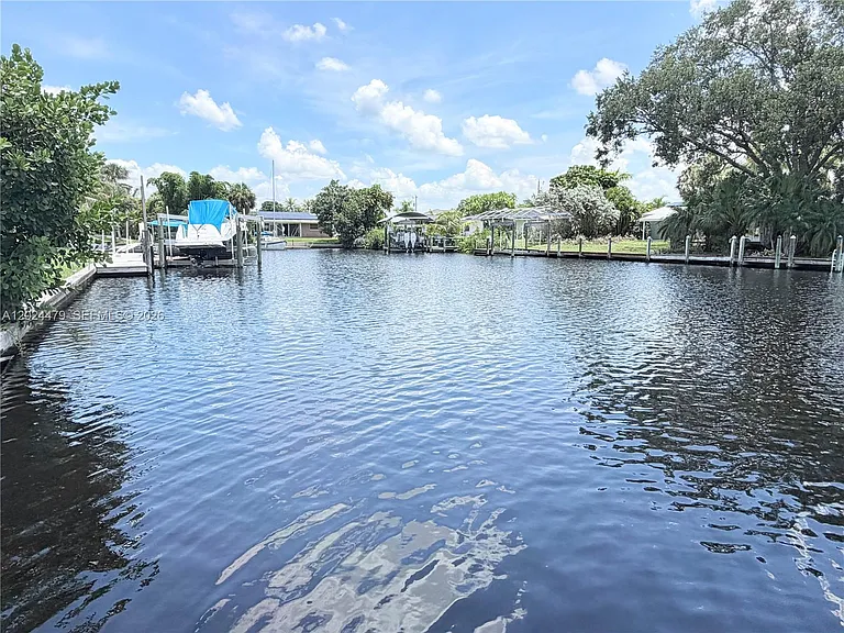 2212 Club House Rd — Photo 66