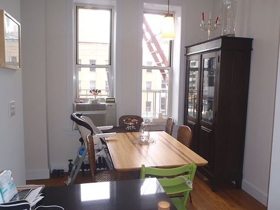 4th image of 244 E 86th St APT 43