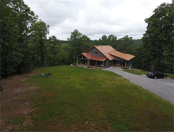 1st image of 1743 Hambrich Hollow Rd