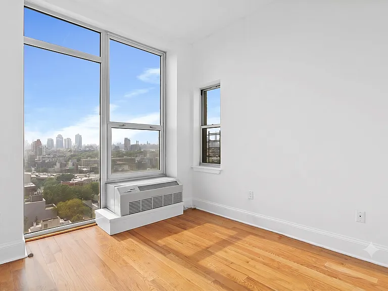 480 Humboldt St #11A — Photo 6