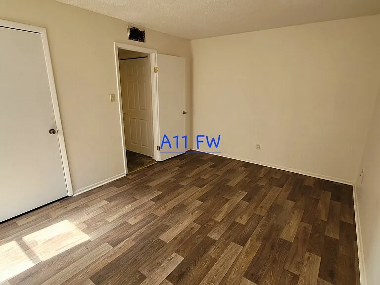 Forestwood Apartments — Photo 6