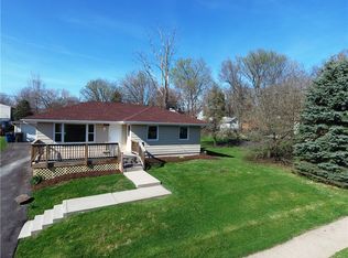 3238 Mahaska Ave, Des Moines, IA 50317