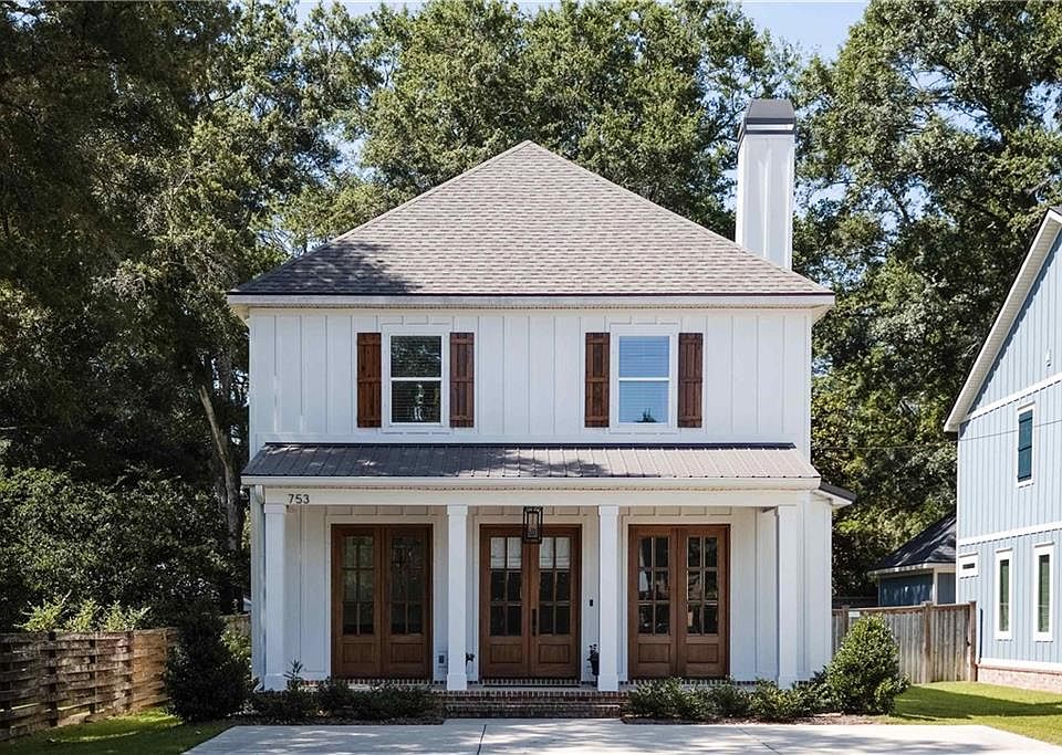 1st image of 753 Prospect Ave